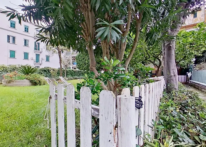 Bed and Breakfast Il Giardino Di Vico Neve Napoli